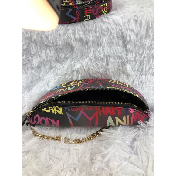 Black Fanny Pack Colorful Graffiti Print Matching Adjustable Strap Zip Closure - Picture 4 of 7